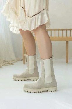 DWRS Laarzen BOCHUM - Bikerboots Chelsea Beige 9 DWRS Laarzen BOCHUM - Bikerboots Chelsea Beige -DWRS Verkoop 9d88bb7ce581d81f40dc4bbbb4e1938f